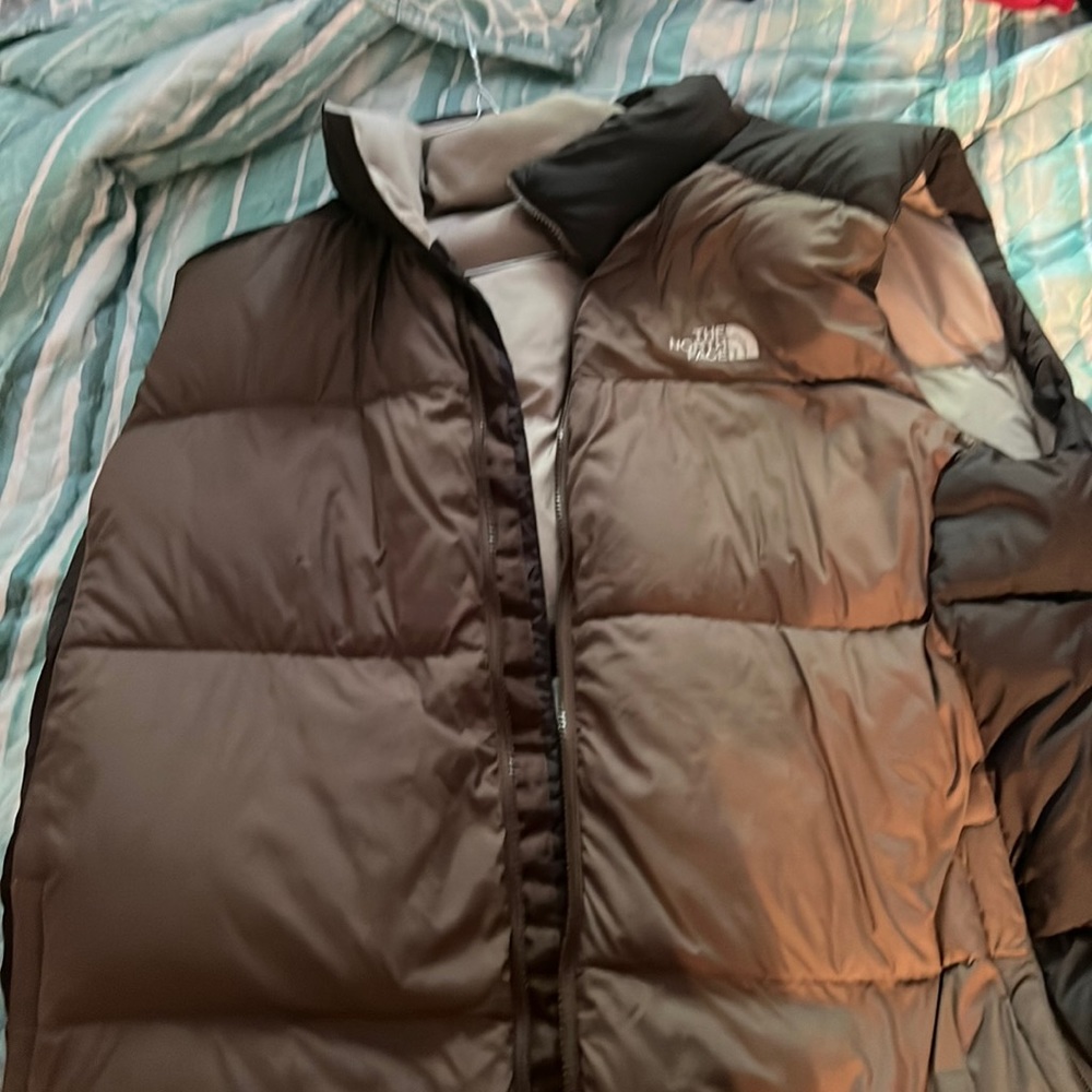 NORTH FACE MENS VEST (SIZE XL)